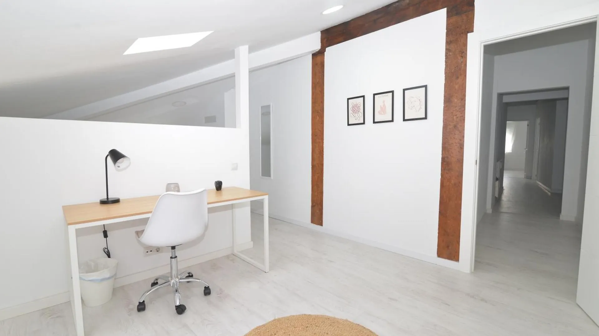 Apartment El Apartamento De San Cisneros By Just-Room Santander Spain