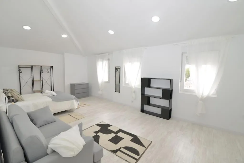 El Apartamento De San Cisneros By Just-Room Santander 0*,  Spain